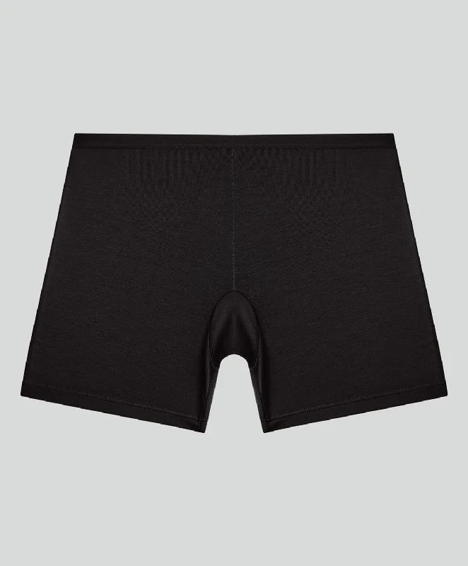black / M